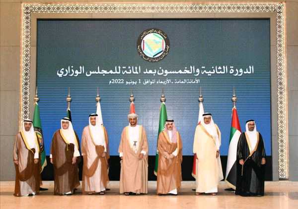 المجلس الوزاري لدول الخليج يؤكد دعمه الكامل لمجلس القيادة الرئاسي لتمكينه من ممارسة مهامه في تحقيق الأمن والاستقرار