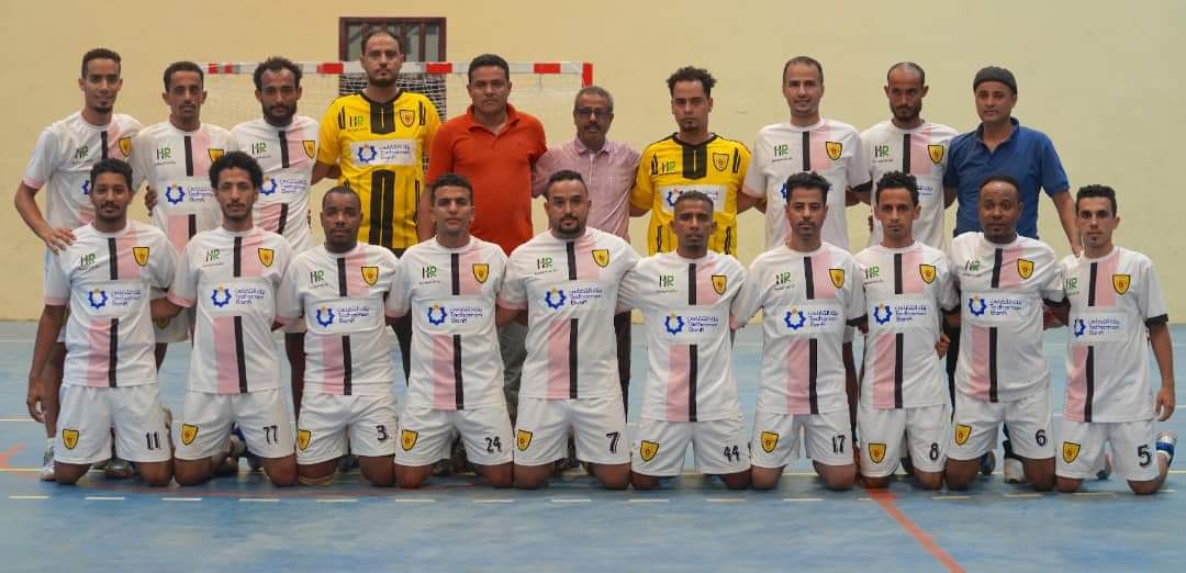 بشخصية البطل الصقر يتجاوز اتحاد إب ويحلق بالصدارة    