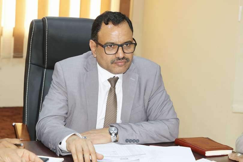 الوزير السقطري يصدر حزمة من القرارات الوزارية
