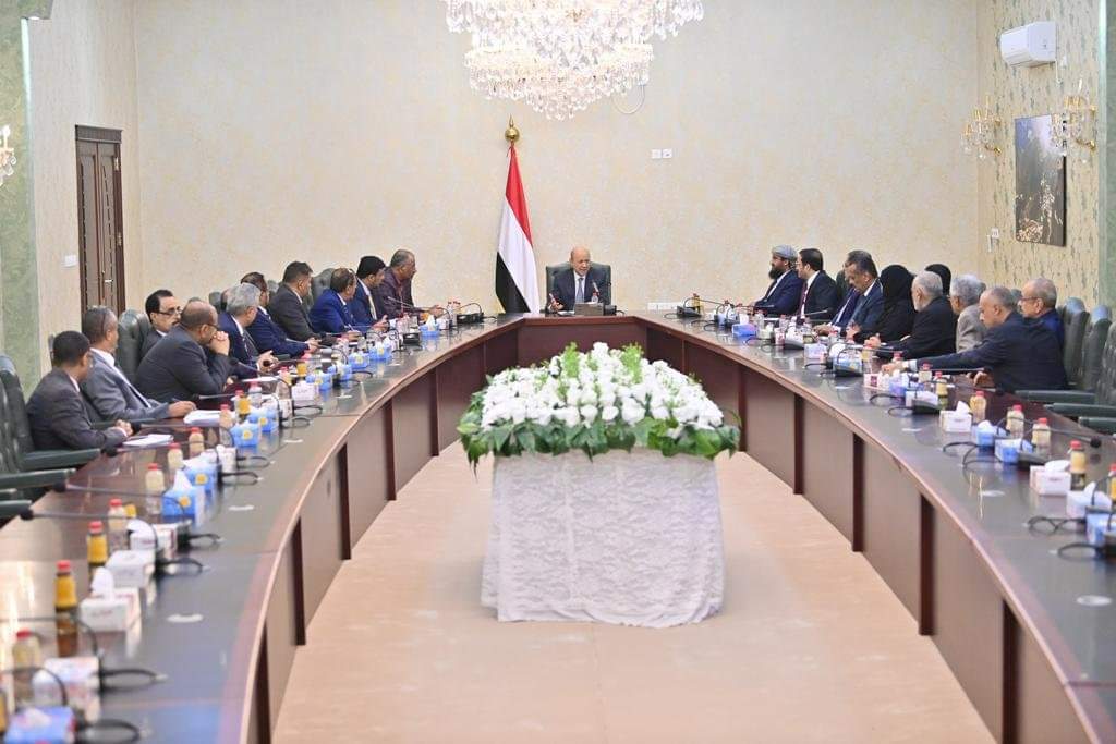 عدن فويس ينشر كلمة رئيس مجلس القيادة الرئاسي امام قيادات السلطة القضائية