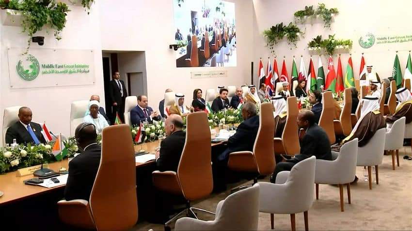 رئيس مجلس القيادة الرئاسي يعرب عن ثقته بنجاح مبادرة الشرق الأوسط الأخضر في تحقيق أهداف التنمية المستدامة