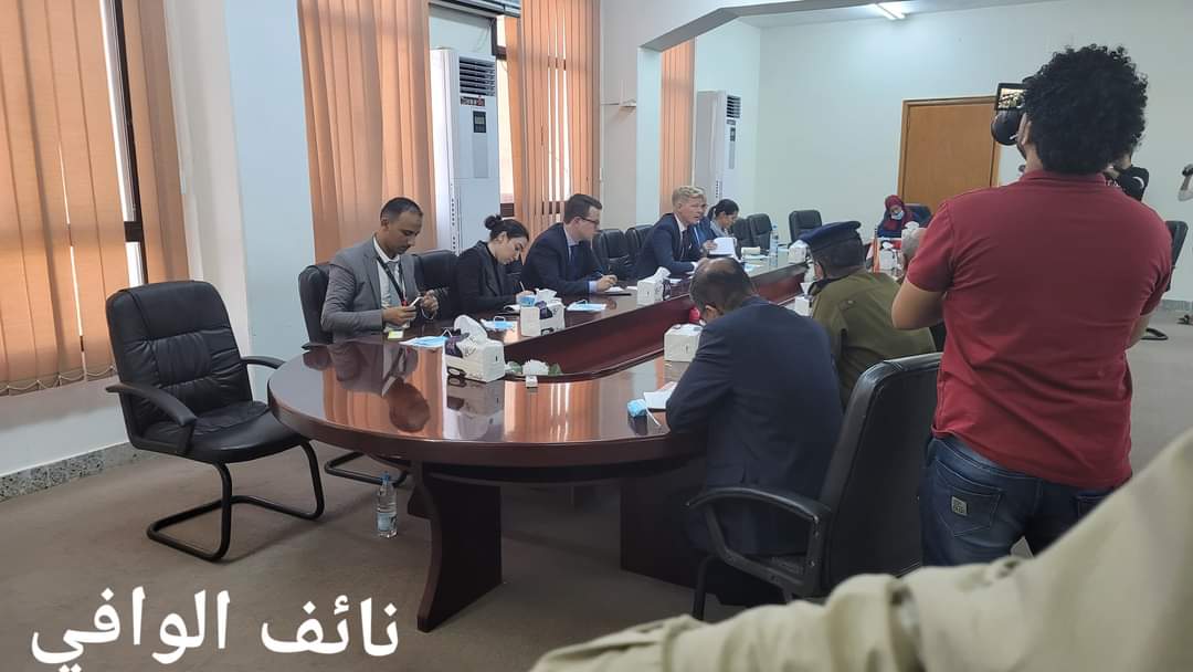 عدن فويس تنشر ملخص نتائج إجتماع السلطة المحلية وقيادة الأحزاب في محافظة تعز مع المبعوث الأممي إلى اليمن
