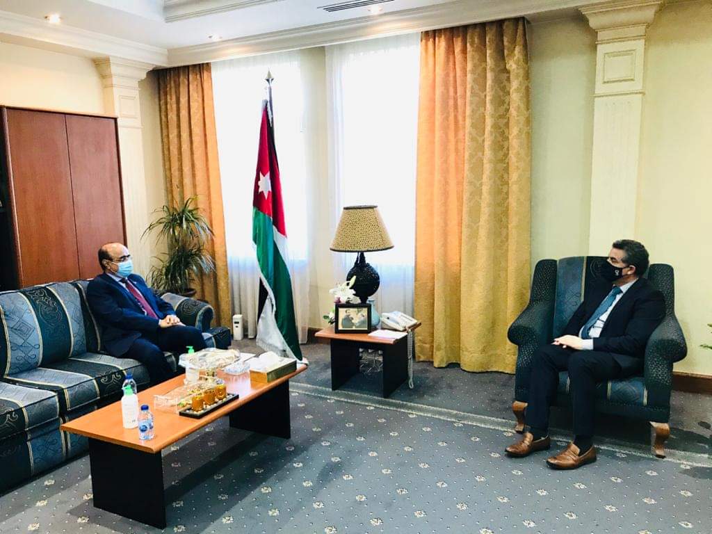 العمراني يناقش مع الخارجية الأردنية مستجدات الأوضاع في اليمن