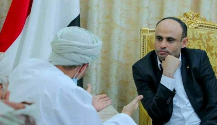 وفد عماني يصل صنعاء وجماعة الحوثي تكشف عن الهدف من الزيارة