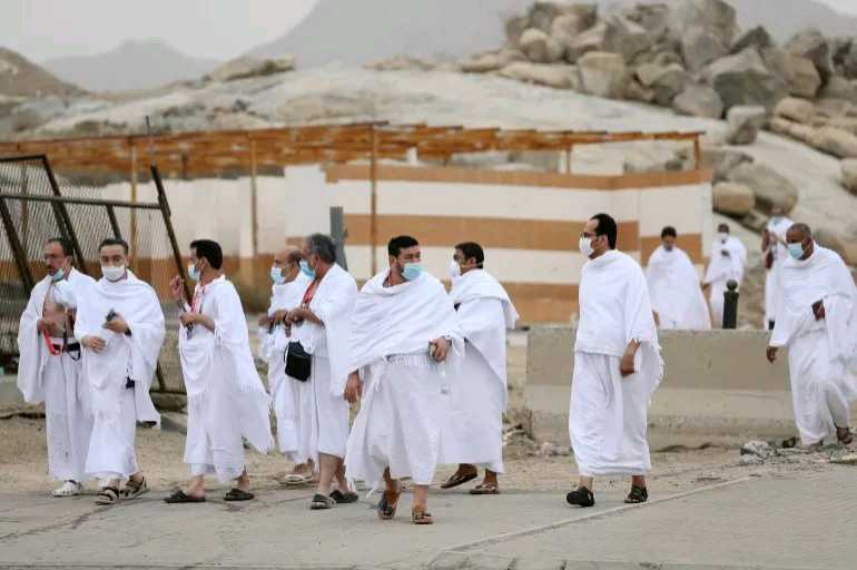بالأرقام.. كم سيدفع حجاج اليمن تكاليف الحج هذا العام؟