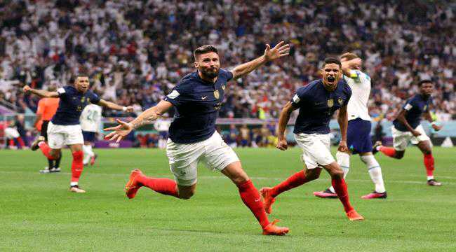 فرنسا تقصي انجلترا وتضرب موعداً مع المغرب في نصف النهائي