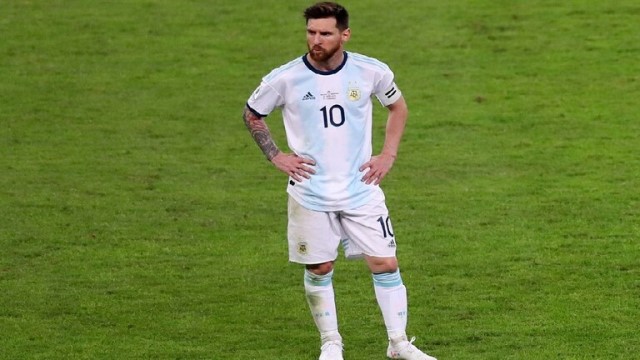 هل يكسر ميسي نحسه أخيرا مع الأرجنتين؟