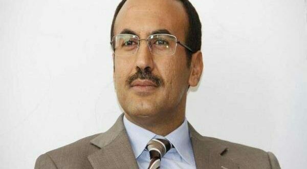 أحمد علي عبدالله صالح  يوجه رسالة