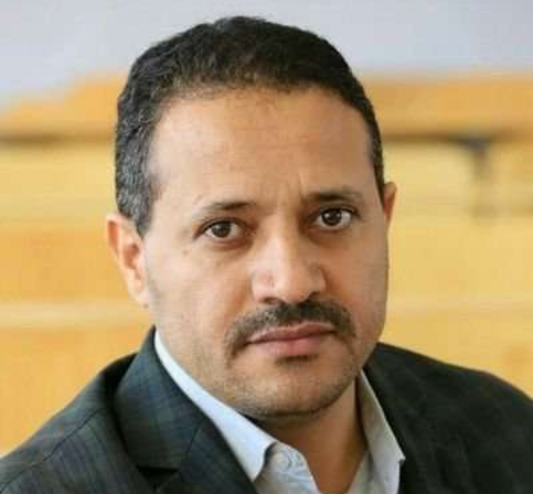 صحفي يمني:نعيش لحظة حاسمة تتطلب هذا الأمر