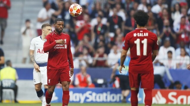 نجم ليفربول الشهير يوقع عقدا مبدئيا مع برشلونة