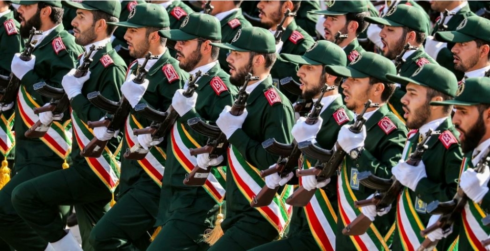 صحيفة تكشف عن ارتفاع وتيرة تجنيد السوريين في اليمن