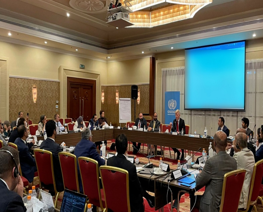 تنسيق السياسة النقدية وتمويل رواتب الخدمة المدنية أهم ما تم بحثه.. ”غروندبرغ“ يختتم المشاورات الاقتصادية اليمنية مع المعنيين الدوليين ومكتبه يروي التفاصيل
