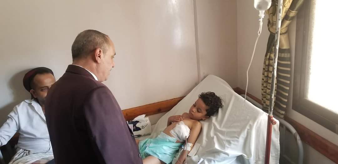 وكيل اول محافظة تعز يدين الجريمة الحوثية بحق الأطفال ويطالب الأمم المتحدة بهذا الأمر 