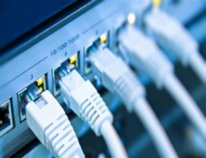 عودة الإنترنت إلى المهرة وحضرموت وشبوة مأرب بعد إصلاح كابل الألياف الضوئية