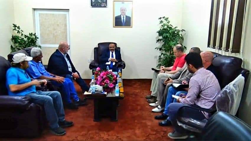 وزير النقل يناقش أوضاع الهيئة العامة للشؤون البحرية