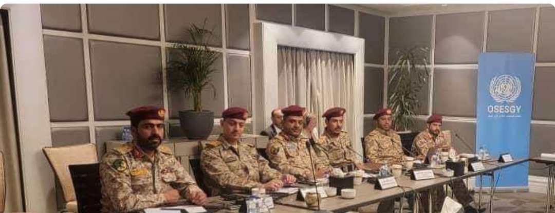 الكشف عن سبب ظهور وفد الحوثيين في الاردن بالزي العسكري