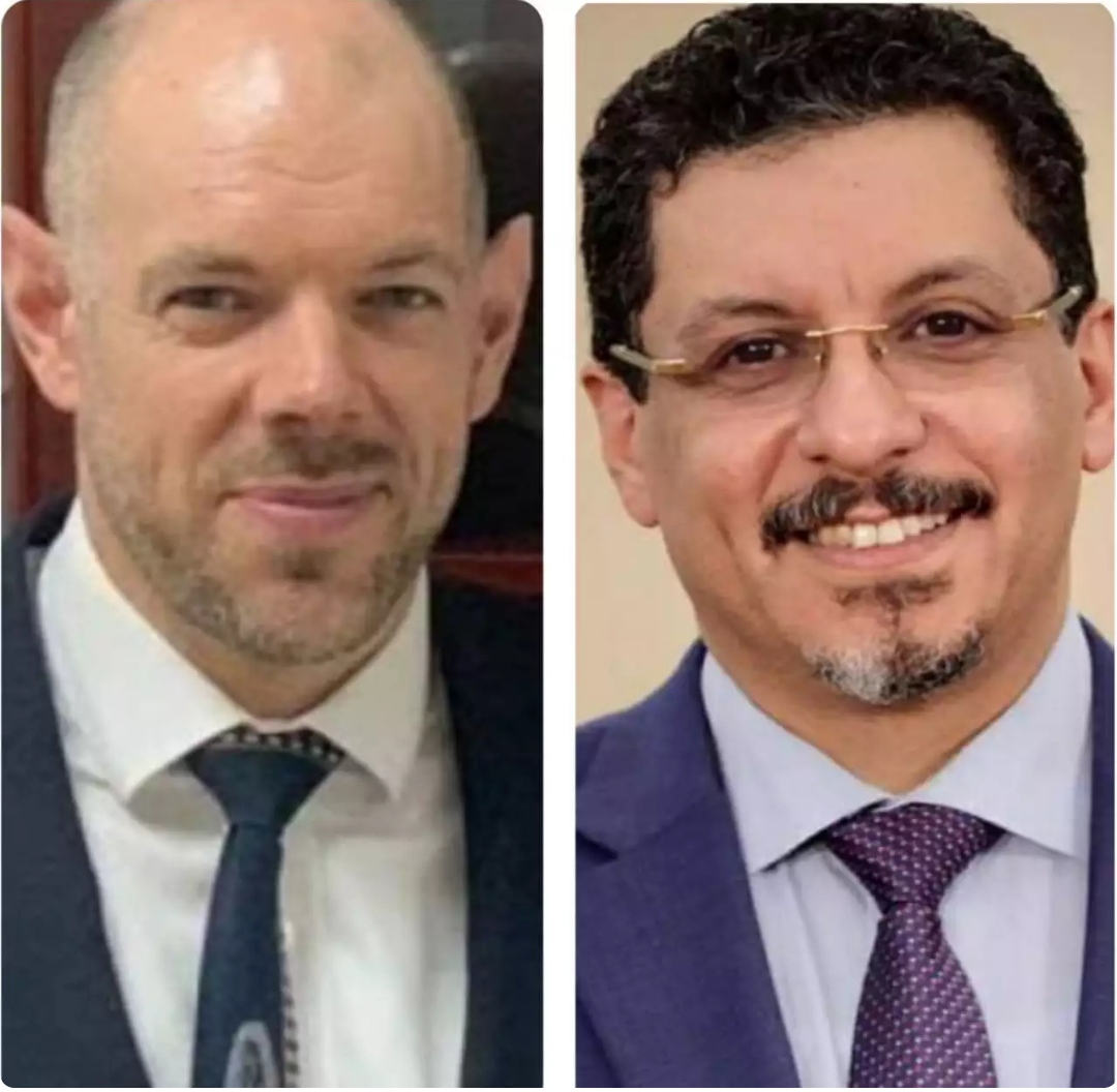 وزير الخارجية يناقش مع سفير بريطانيا تطورات الأوضاع في اليمن