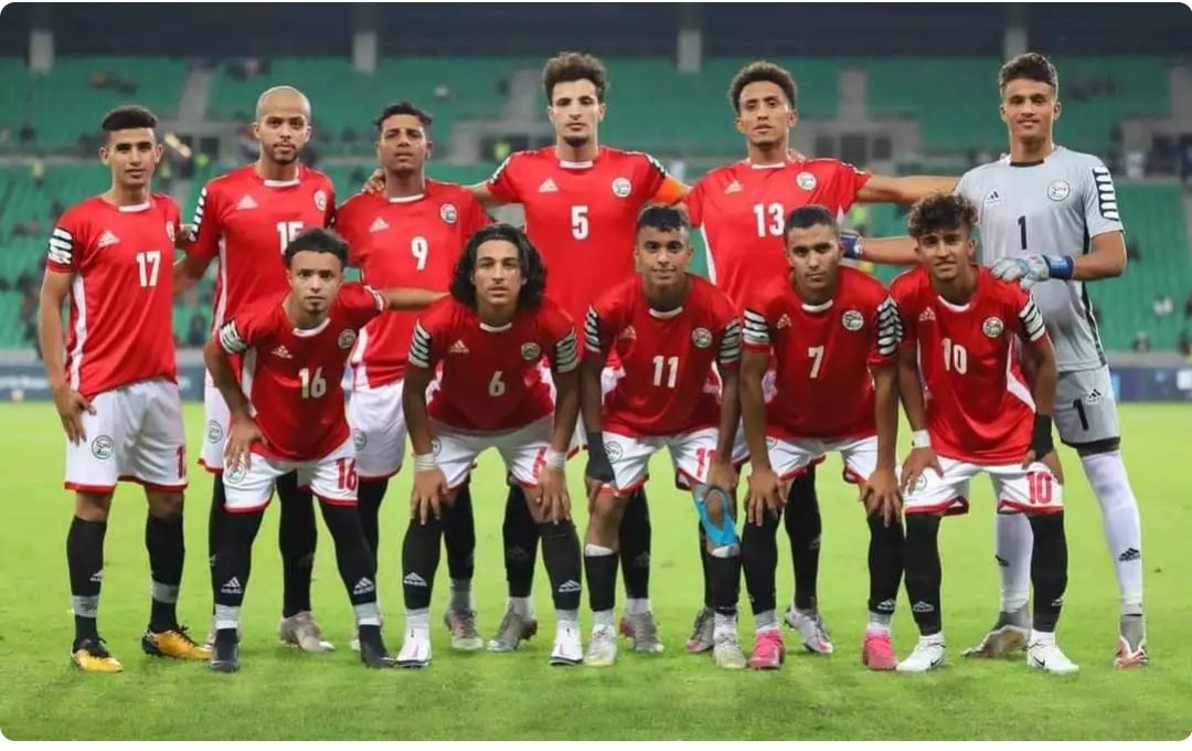 وزير الشباب يهنئ ويكافئ منتخب الشباب عقب الفوز على البحرين  