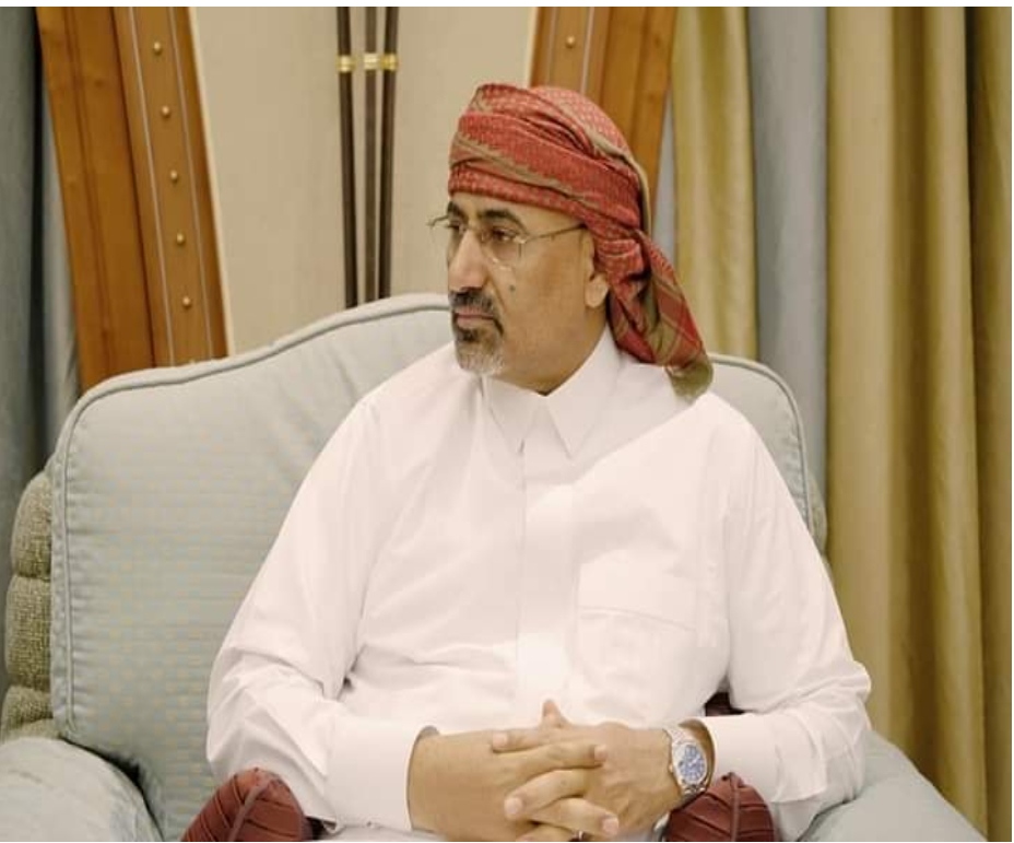 عضو المجلس الرئاسي «عيدروس الزبيدي»يكشف من يقف وراء عودة نشاط القاعدة في محافظتي أبين وشبوة ويؤكد :خيار الحرب متاح أمام تعنت الحوثيين ورفضهم السلام