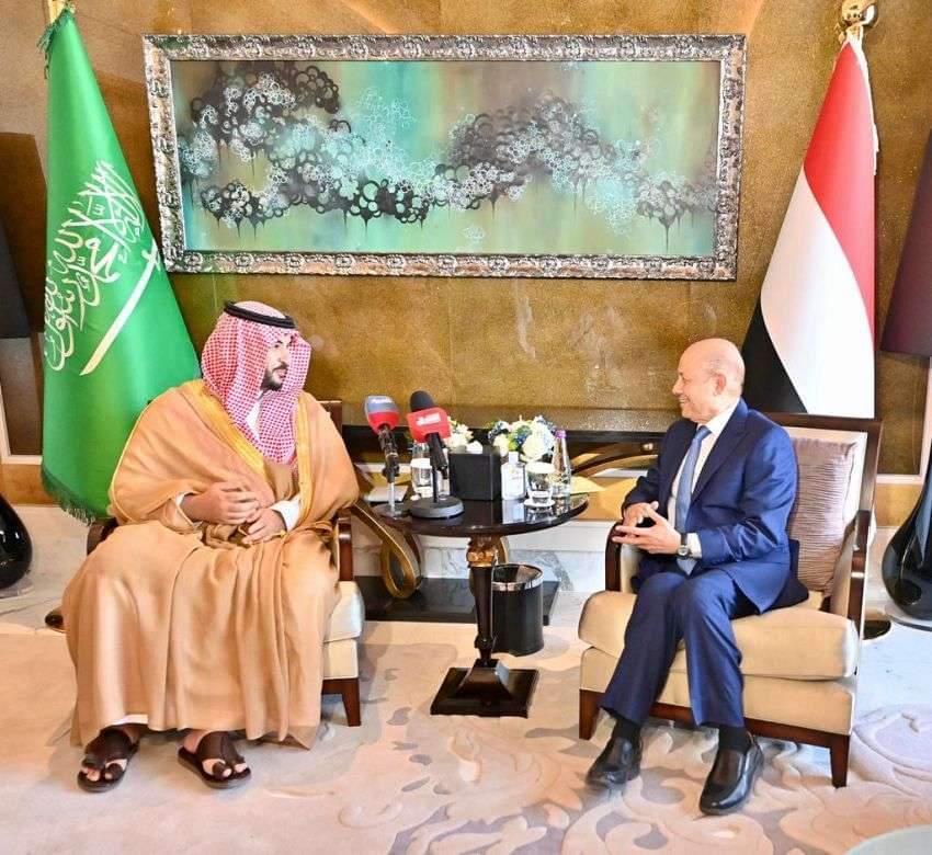 الرئيس العليمي يستقبل نائب وزير الدفاع السعودي لبحث هذا الملف الهام 