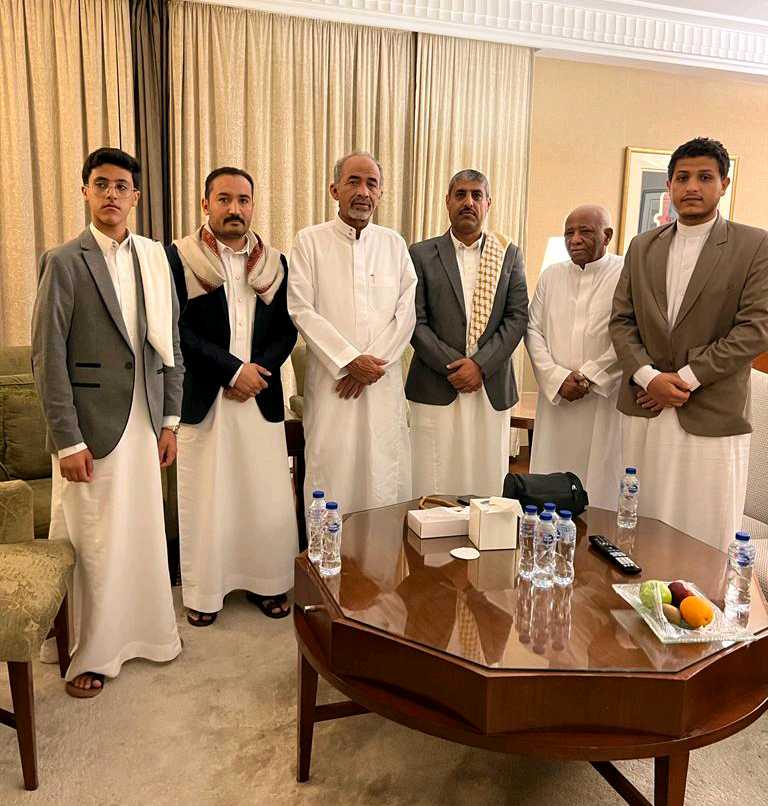 قائد اللواء الثالث عاصفة يزور اللواءين محمود الصبيحي وفيصل رجب
